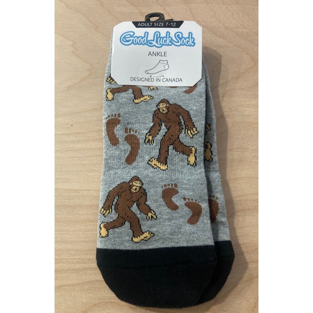 Good Luck Sock Big Foot Unisex Ankle Socks Size 7-12-NWT